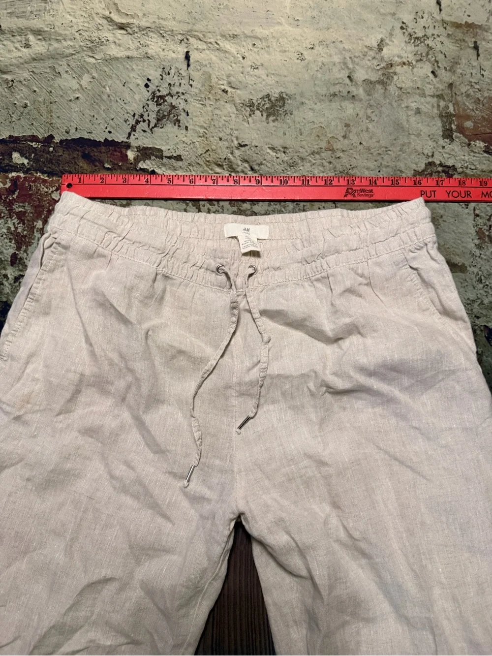 H&M Women’s Light Beige 100% Linen Chinos